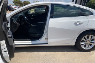 2020 Chevrolet Malibu 1LT — photo 9