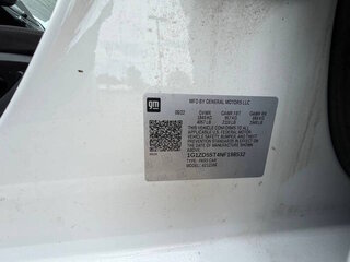 2022 Chevrolet Malibu 1LT — photo 23