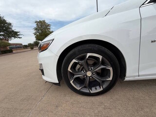 2022 Chevrolet Malibu 1LT — photo 24
