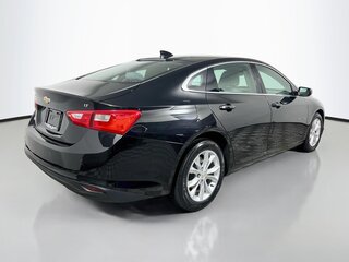 2025 Chevrolet Malibu 1LT — photo 3