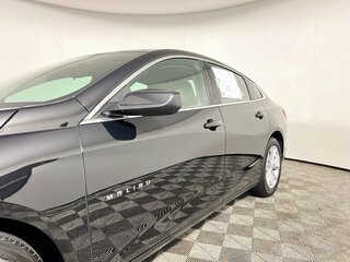 2025 Chevrolet Malibu 1LT — photo 10