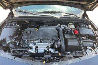 2022 Chevrolet Malibu 1LT — photo 24