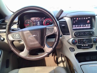 2016 GMC Yukon Denali — photo 17