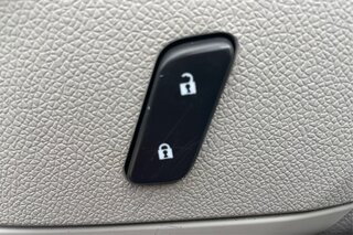 2016 Chevrolet Traverse LS — photo 28