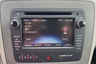 2016 Chevrolet Traverse LS — photo 13
