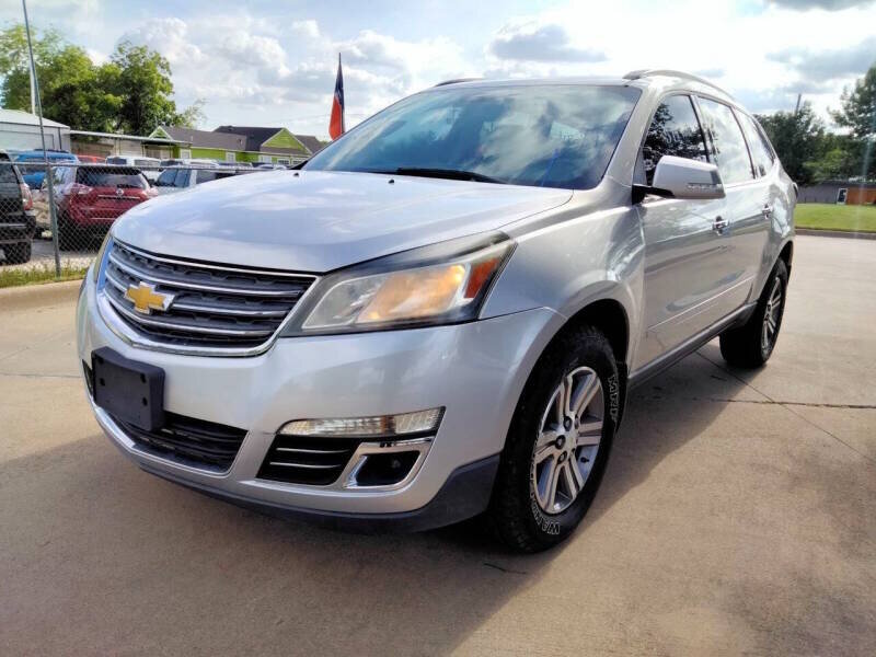 2015 Chevrolet Traverse 2LT, seller photo