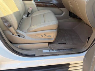 2017 Chevrolet Tahoe LT — photo 29