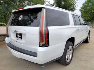 2016 Chevrolet Suburban LTZ — photo 5