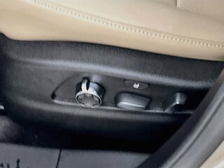 2024 Cadillac XT4 Premium Luxury — photo 13