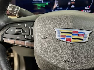 2024 Cadillac XT4 Premium Luxury — photo 16