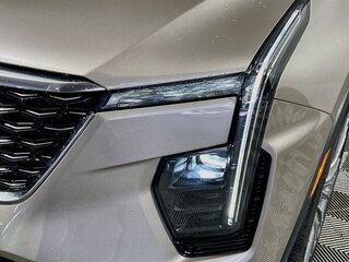 2024 Cadillac XT4 Premium Luxury — photo 9