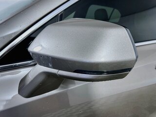 2024 Cadillac XT4 Premium Luxury — photo 10