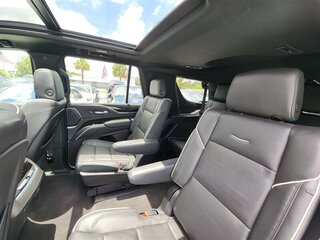 2022 Cadillac Escalade Sport — photo 2