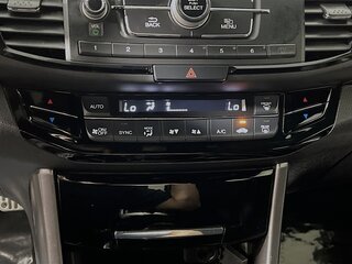 2016 Honda Accord Sport — photo 22
