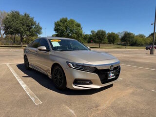 2018 Honda Accord Touring — photo 8