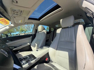 2018 Honda Accord Touring — photo 27