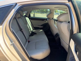 2018 Honda Accord Touring — photo 20