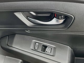 2024 Honda Accord LX — photo 29