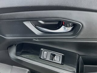 2024 Honda Accord Hybrid Touring — photo 29