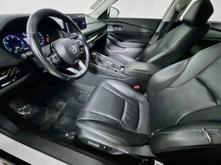 2024 Honda Accord Hybrid Touring — photo 12