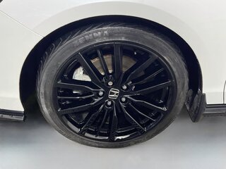 2024 Honda Accord Hybrid Touring — photo 11