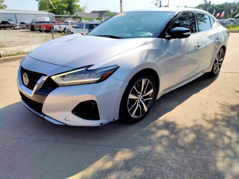 Nissan Maxima SV 2019
