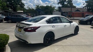 2018 Nissan Altima SR — photo 14