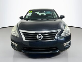 2015 Nissan Altima SV — photo 8
