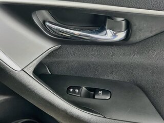2015 Nissan Altima SV — photo 29