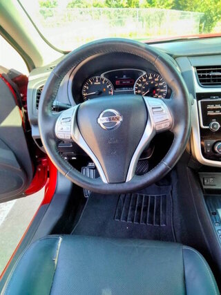 2018 Nissan Altima SL — photo 13