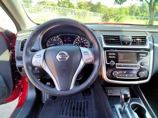 2018 Nissan Altima SL — photo 15
