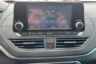 2022 Nissan Altima S — photo 13