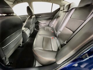 2019 Nissan Altima SR — photo 26