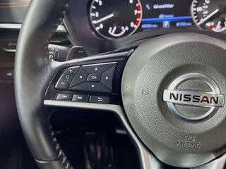 2019 Nissan Altima SR — photo 16