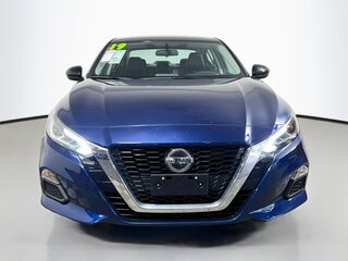2019 Nissan Altima SR — photo 8