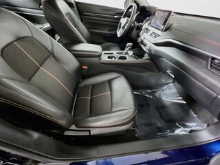 2019 Nissan Altima SR — photo 28