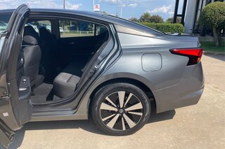 2022 Nissan Altima SV — photo 10
