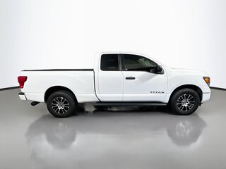 2024 Nissan Titan SV — photo 2