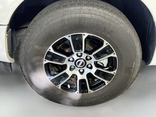 2024 Nissan Titan SV — photo 10