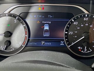 2024 Nissan Titan SV — photo 18