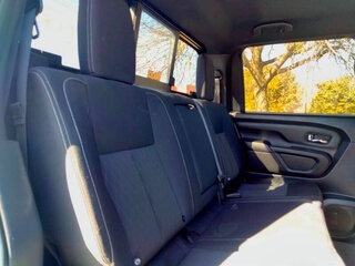 2019 Nissan Titan SV — photo 23