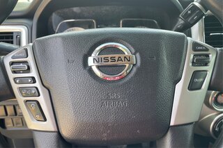 2017 Nissan Titan SV — photo 18