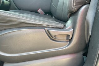 2017 Nissan Titan SV — photo 20