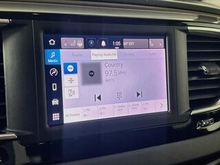 2023 Chrysler Voyager LX — photo 24