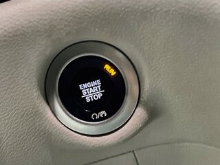 2023 Chrysler Voyager LX — photo 20