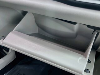 2023 Chrysler Voyager LX — photo 32