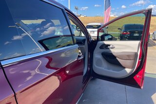 2018 Chrysler Pacifica Touring Plus — photo 24