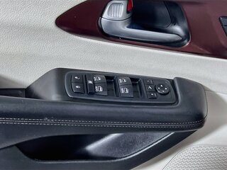 2020 Chrysler Pacifica Limited — photo 14