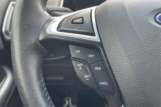 2016 Ford Edge SEL — photo 25