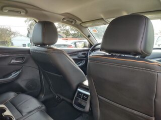 2017 Chevrolet Impala 1LT — photo 9